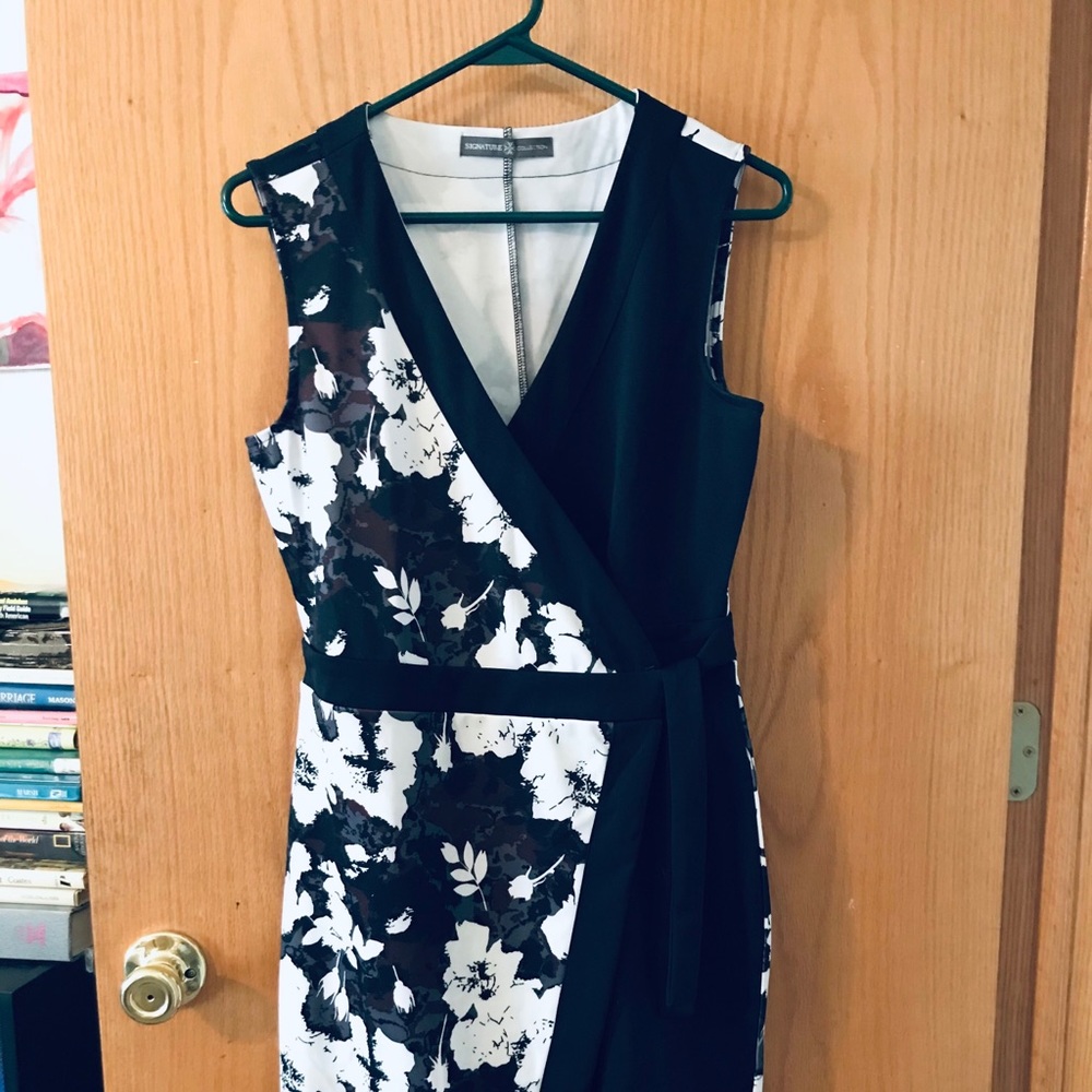 Wrap front Dress, size Sm/6-8.